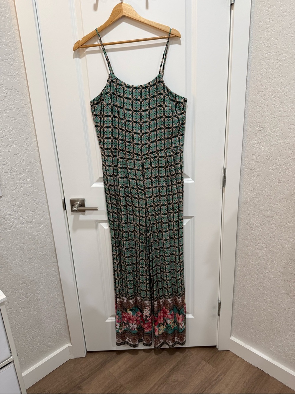 FARM Rio x Anthropologie "Honolulu" Geo Floral Wide Leg Jumpsuit Size Small - Picture 4 of 12